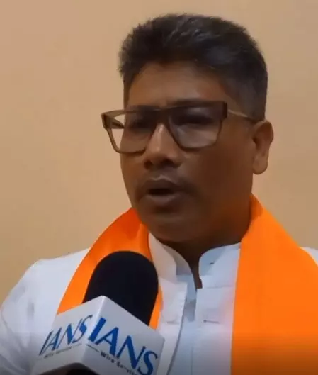 ममता बनर्जी की सरकार सनातनी नहीं : पीयूष हजारिका ममता बनर्जी की सरकार सनातनी नहीं : पीयूष हजारिका