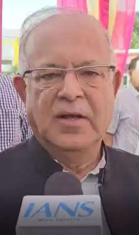 अंग्रेजों की फूट डालो और राज करो नीति को भाजपा ने अपनाया : तारिक हमीद कर्रा अंग्रेजों की फूट डालो और राज करो नीति को भाजपा ने अपनाया : तारिक हमीद कर्रा