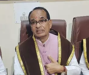 हरियाणा : शिवराज सिंह चौहान का राहुल गांधी पर निशाना, देश के बाहर नहीं करनी चाहिए भारत की आलोचना हरियाणा : शिवराज सिंह चौहान का राहुल गांधी पर निशाना, देश के बाहर नहीं करनी चाहिए भारत की आलोचना