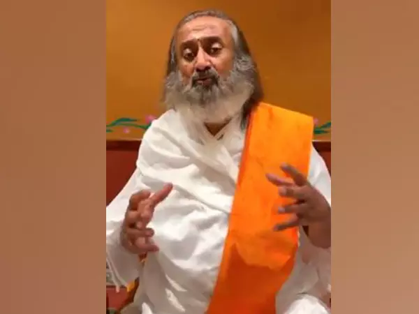 पहलगाम आतंकी हमले पर Sri Sri Ravi Shankar ने कहा- सिर्फ निंदा करना ही काफी नहीं है, कार्रवाई की भी जरूरत है पहलगाम आतंकी हमले पर Sri Sri Ravi Shankar ने कहा- सिर्फ निंदा करना ही काफी नहीं है, कार्रवाई की भी जरूरत है