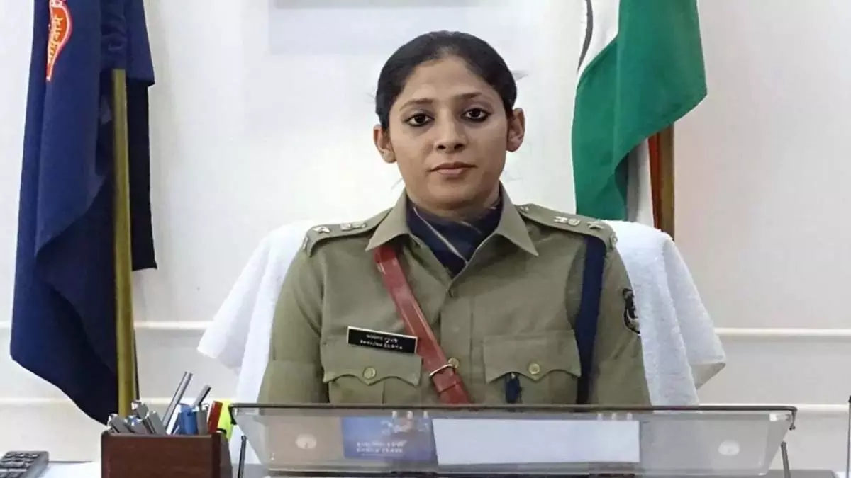 IPS भावना गुप्ता ने बलौदाबाजार एसपी का पदभार संभाला IPS भावना गुप्ता ने बलौदाबाजार एसपी का पदभार संभाला