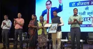 Delhi मेयर ने महरौली में खोला अंबेडकर पॉलीक्लिनिक Delhi मेयर ने महरौली में खोला अंबेडकर पॉलीक्लिनिक