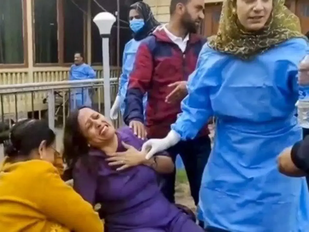 पहलगाम आतंकी हमले पर भड़के टीवी सितारे, बोले- ये कायरता पूर्ण, हमारा दिल टूटा पहलगाम आतंकी हमले पर भड़के टीवी सितारे, बोले- ये कायरता पूर्ण, हमारा दिल टूटा