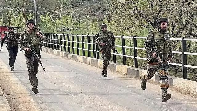 पहलगाम आतंकी हमला: लश्कर-ए-तैयबा कमांडर पहलगाम आतंकी हमले का मास्टरमाइंड पहलगाम आतंकी हमला: लश्कर-ए-तैयबा कमांडर पहलगाम आतंकी हमले का मास्टरमाइंड