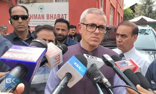 Jammu: जम्मू-कश्मीर सरकार पहलगाम हमले के पीड़ितों के परिवारों को 10 लाख की मदद देगी Jammu: जम्मू-कश्मीर सरकार पहलगाम हमले के पीड़ितों के परिवारों को 10 लाख की मदद देगी