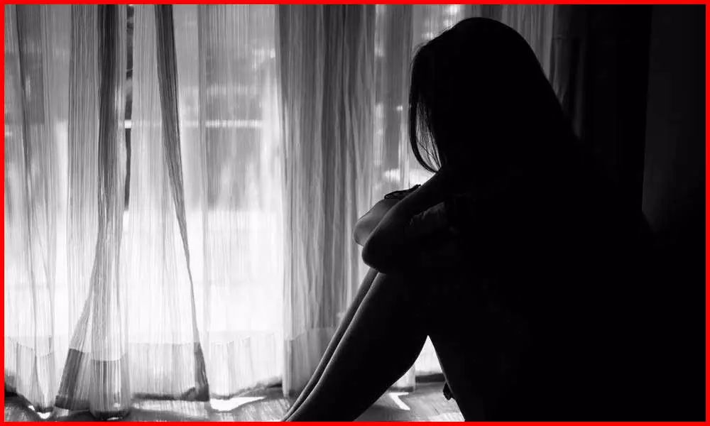 नाबालिग लड़की के साथ हैवानियत, दो युवक बहला-फुसलाकर ले गए नाबालिग लड़की के साथ हैवानियत, दो युवक बहला-फुसलाकर ले गए
