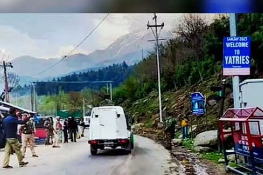 पर्यटकों की जान जाने पर चिंतित: पहलगाम आतंकी हमले पर Pakistan पर्यटकों की जान जाने पर चिंतित: पहलगाम आतंकी हमले पर Pakistan