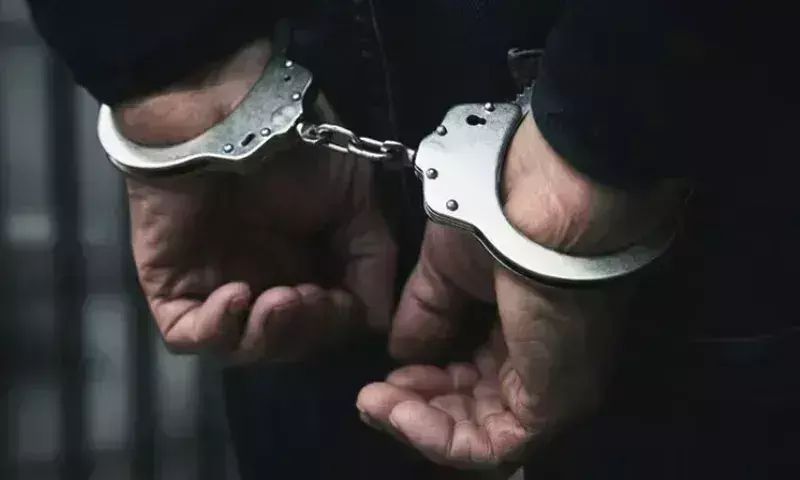 Manipur पुलिस ने पत्नी को आत्महत्या के लिए उकसाने के आरोप में एक व्यक्ति को गिरफ्तार Manipur पुलिस ने पत्नी को आत्महत्या के लिए उकसाने के आरोप में एक व्यक्ति को गिरफ्तार