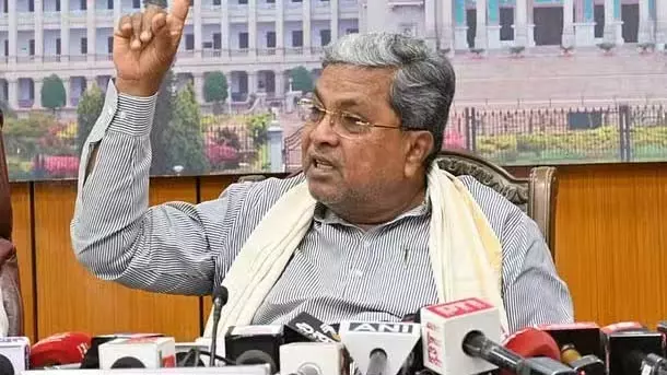 CM Siddaramaiah: कश्मीर में फंसे 40 पर्यटकों को वापस लाने के लिए विशेष उड़ान व्यवस्था का आदेश दिया CM Siddaramaiah: कश्मीर में फंसे 40 पर्यटकों को वापस लाने के लिए विशेष उड़ान व्यवस्था का आदेश दिया
