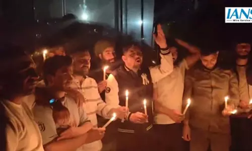 पहलगाम आतंकी हमले में मारे गए पर्यटकों में नौसेना अधिकारी भी शामिल
