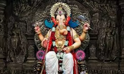Ganesh Mantra: संकटों से मुक्ति पाने के लिए करें गणेशाष्टकम् का पाठ