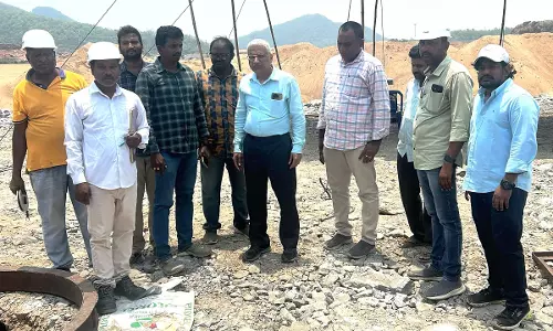 AP: बांध निर्माण की गुणवत्ता की जांच के लिए वैज्ञानिकों ने पोलावरम का दौरा किया