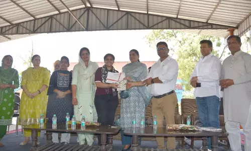 Haryana की पहली महिला पंचायत में अस्तुति कंबोज बनीं सरपंच