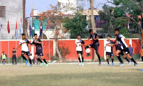 Haryana : अंतर-सैनिक स्कूल फुटबॉल टूर्नामेंट शुरू Haryana : अंतर-सैनिक स्कूल फुटबॉल टूर्नामेंट शुरू