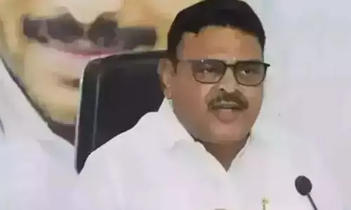 corruption से ध्यान भटकाने के लिए गिरफ्तारियां: अंबाती corruption से ध्यान भटकाने के लिए गिरफ्तारियां: अंबाती