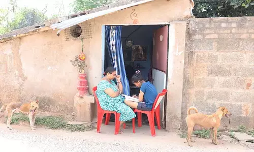 Odisha सरकार ने स्कूलों और कॉलेजों के लिए जल्दी गर्मी की छुट्टियों की घोषणा की
