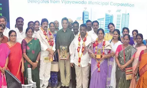VMC पार्षदों ने बेंगलुरु में विकास कार्यों का  किया अध्ययन
