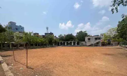 Ayanavaram में उपेक्षित खेल के मैदान, दुर्गम पार्क, खराब कचरा संग्रहण, नागरिक समस्याएं व्याप्त Ayanavaram में उपेक्षित खेल के मैदान, दुर्गम पार्क, खराब कचरा संग्रहण, नागरिक समस्याएं व्याप्त