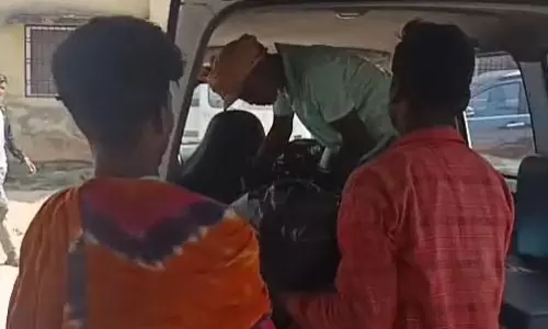 कच्ची मकान को तोड़ रहे मजदूर की मौत