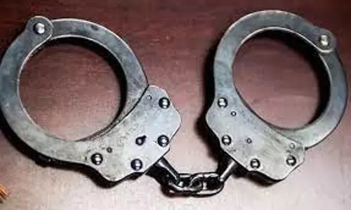 Manipur पुलिस ने पत्नी को आत्महत्या के लिए उकसाने के आरोप में एक व्यक्ति को गिरफ्तार किया