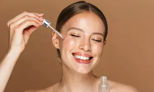 8 तेल जिन्हें आप चेहरे पर मॉइस्चराइज़र के रूप में इस्तेमाल कर सकते हैं