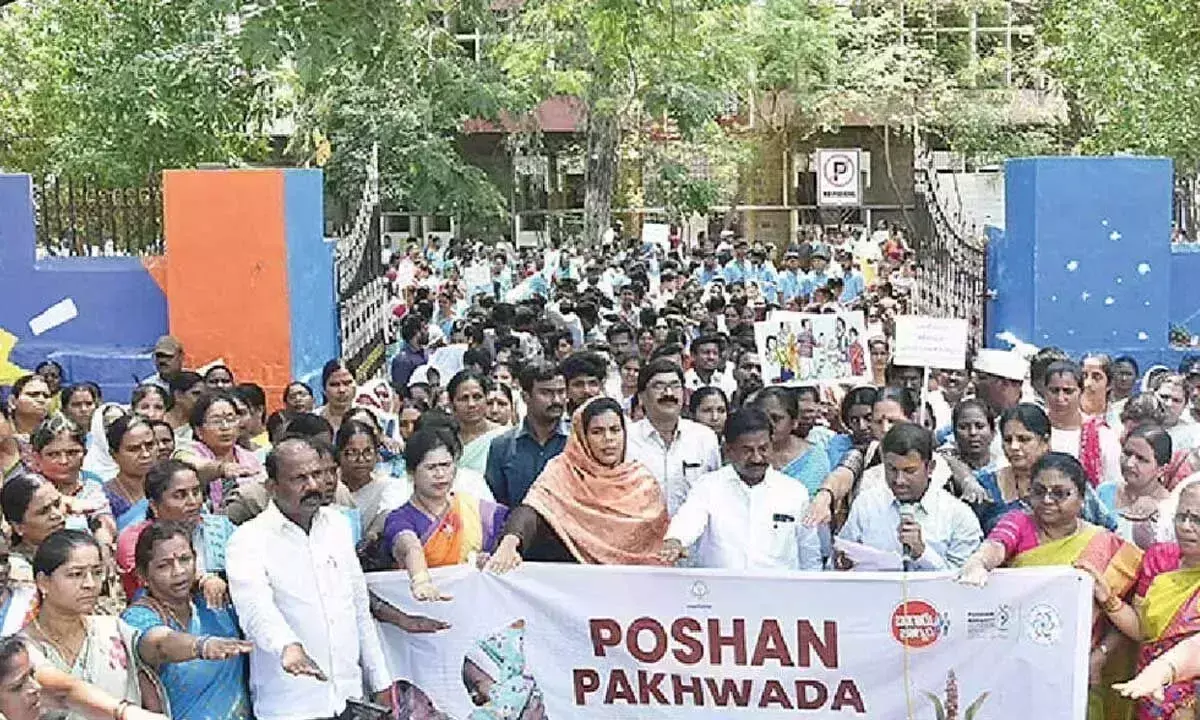 Andhra: कल्याण मंत्री ने प्रकाशम को एनीमिया मुक्त जिला बनाने का आह्वान किया