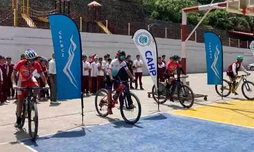 Himachal: ग्रह के लिए साइकिल चलाना, छात्रों ने साइकिलिंग कार्यक्रम के साथ पृथ्वी दिवस मनाया Himachal: ग्रह के लिए साइकिल चलाना, छात्रों ने साइकिलिंग कार्यक्रम के साथ पृथ्वी दिवस मनाया