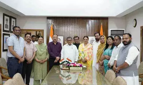 Chandigarh: पूर्व महापौरों ने पार्टी लाइन से ऊपर उठकर संपत्ति कर वृद्धि को वापस लेने की मांग की