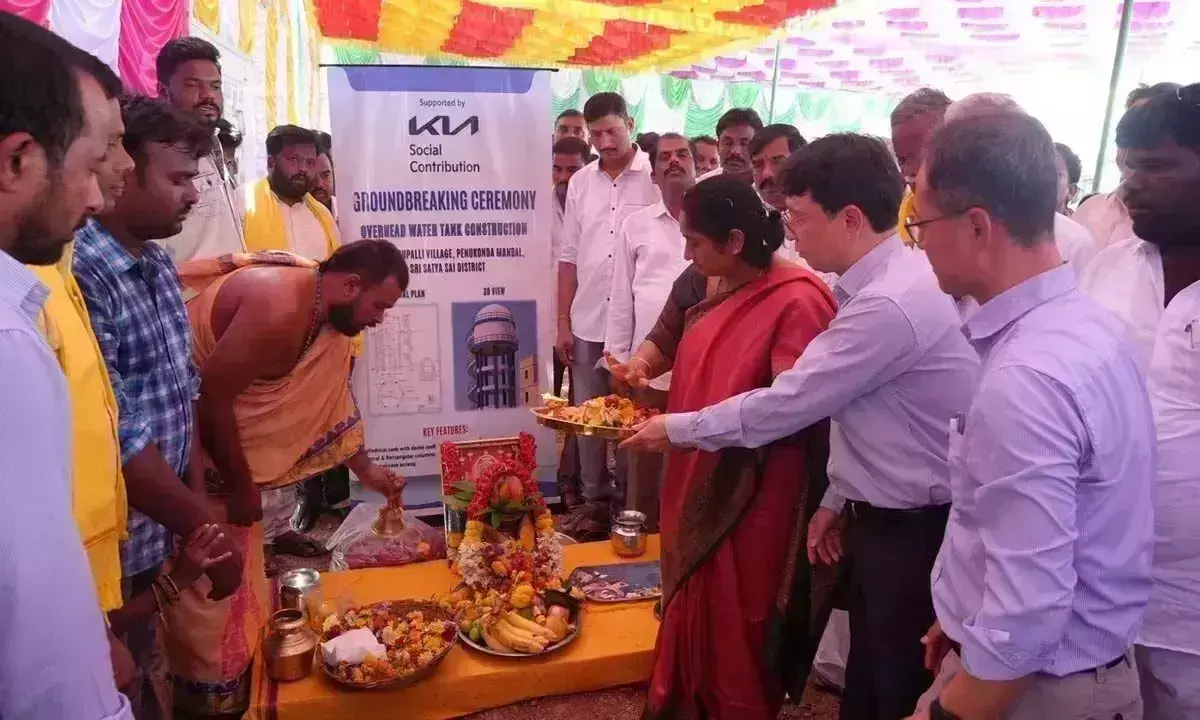 Andhra: अम्मावरिपल्ली में पानी की टंकियों और मॉडल आंगनवाड़ी केंद्र का निर्माण किया Andhra: अम्मावरिपल्ली में पानी की टंकियों और मॉडल आंगनवाड़ी केंद्र का निर्माण किया