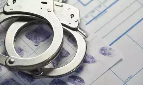 Hyderabad: भारत में अवैध रूप से प्रवेश करने और रहने के आरोप में दो बांग्लादेशी नागरिक गिरफ्तार Hyderabad: भारत में अवैध रूप से प्रवेश करने और रहने के आरोप में दो बांग्लादेशी नागरिक गिरफ्तार