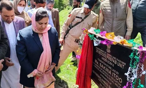 सकीना ने SDH तंगमर्ग में डायलिसिस सेंटर का उद्घाटन किया सकीना ने SDH तंगमर्ग में डायलिसिस सेंटर का उद्घाटन किया