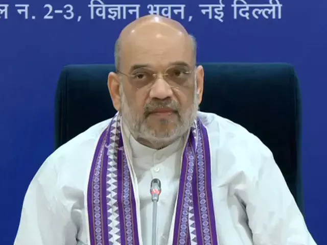 महबूबा मुफ्ती ने अमित शाह से की बात, कहा- हम दुख की इस घड़ी में राष्ट्र के साथ खड़े महबूबा मुफ्ती ने अमित शाह से की बात, कहा- हम दुख की इस घड़ी में राष्ट्र के साथ खड़े