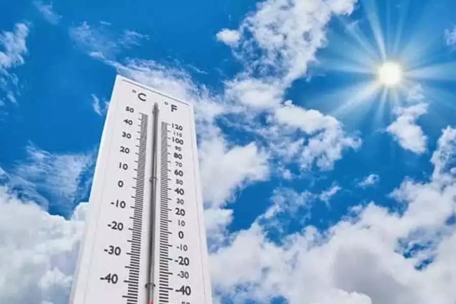 तेलंगाना और आंध्र प्रदेश में रिकॉर्ड तापमान दर्ज किया तेलंगाना और आंध्र प्रदेश में रिकॉर्ड तापमान दर्ज किया