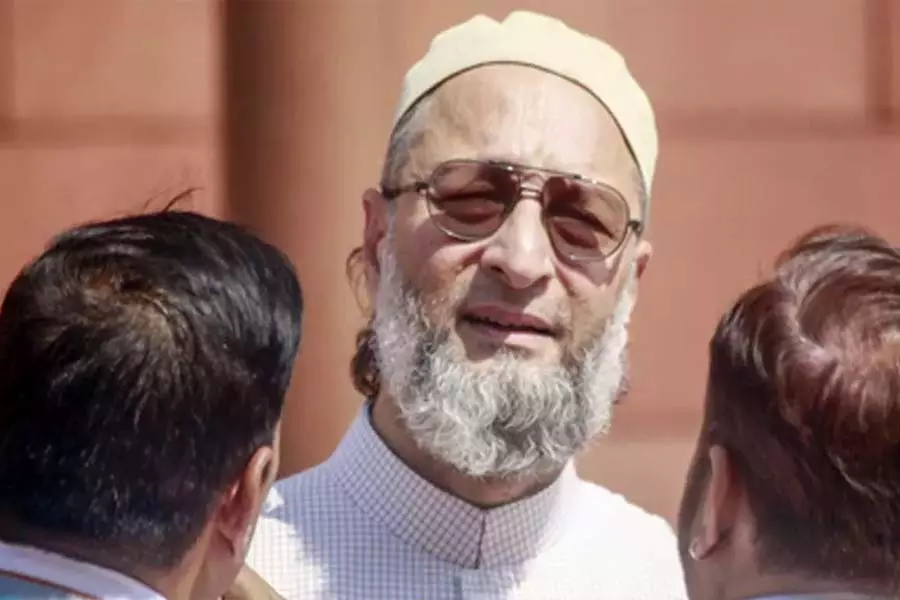 ओवैसी ने प्रधानमंत्री से पहलगाम पर सर्वदलीय बैठक में सभी दलों को आमंत्रित करने का आग्रह किया ओवैसी ने प्रधानमंत्री से पहलगाम पर सर्वदलीय बैठक में सभी दलों को आमंत्रित करने का आग्रह किया