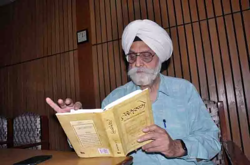 Sikh Gurus द्वारा लिखे गए हुकुमनामा सार्वजनिक डोमेन में आए Sikh Gurus द्वारा लिखे गए हुकुमनामा सार्वजनिक डोमेन में आए