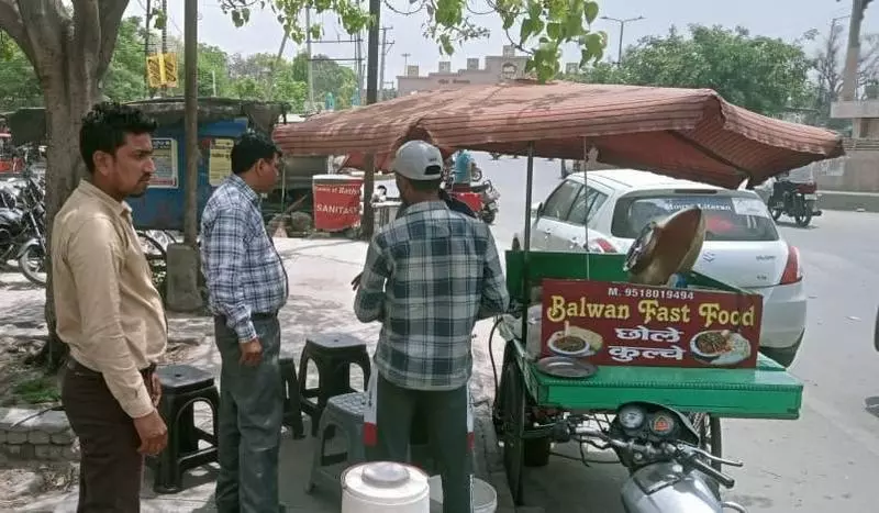 Karnal में महाराणा प्रताप चौक से ताऊ देवीलाल चौक तक नो-वेंडिंग जोन घोषित Karnal में महाराणा प्रताप चौक से ताऊ देवीलाल चौक तक नो-वेंडिंग जोन घोषित