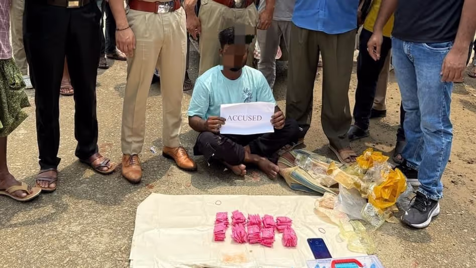 Assam में मादक पदार्थ का भंडाफोड़, 3 करोड़ रुपये की याबा गोलियां बरामद Assam में मादक पदार्थ का भंडाफोड़, 3 करोड़ रुपये की याबा गोलियां बरामद