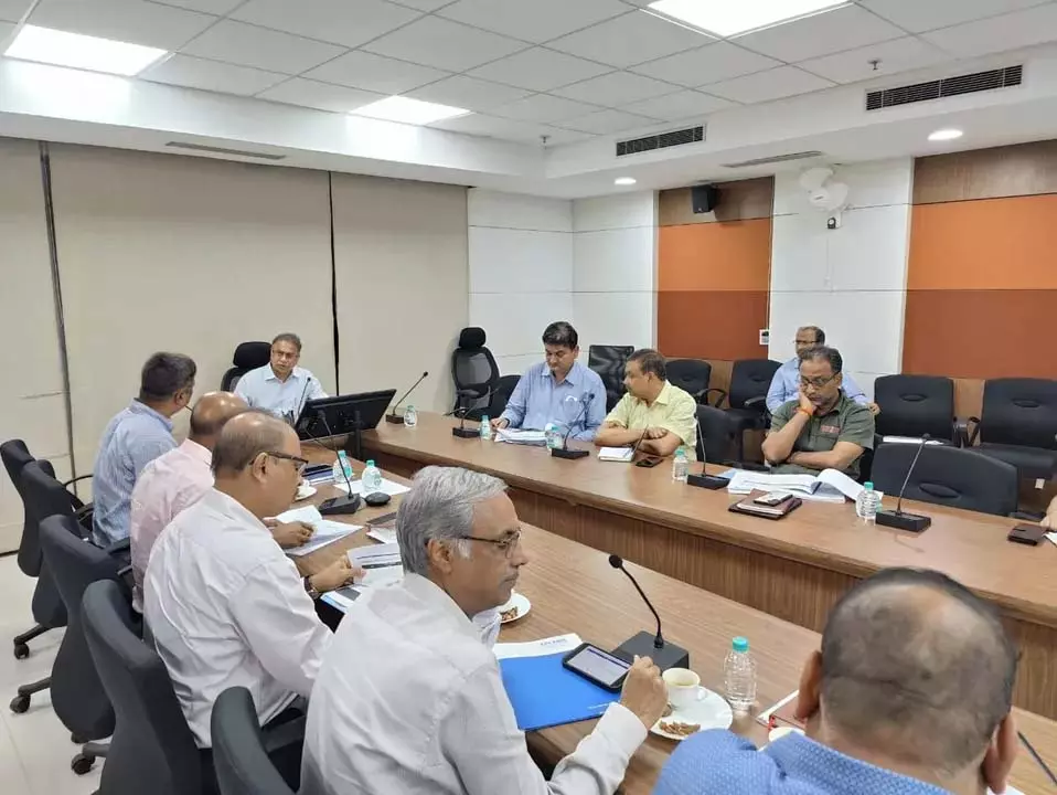 Odisha : ₹1,191.47 करोड़ की लागत वाली सात नवीकरणीय ऊर्जा परियोजनाओं को मंजूरी दी Odisha : ₹1,191.47 करोड़ की लागत वाली सात नवीकरणीय ऊर्जा परियोजनाओं को मंजूरी दी