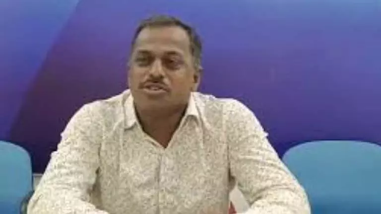 Khemlo Sawant ने कांग्रेस की आलोचना की, निलंबन के दावों को नकारा और नेतृत्व की आलोचना की Khemlo Sawant ने कांग्रेस की आलोचना की, निलंबन के दावों को नकारा और नेतृत्व की आलोचना की