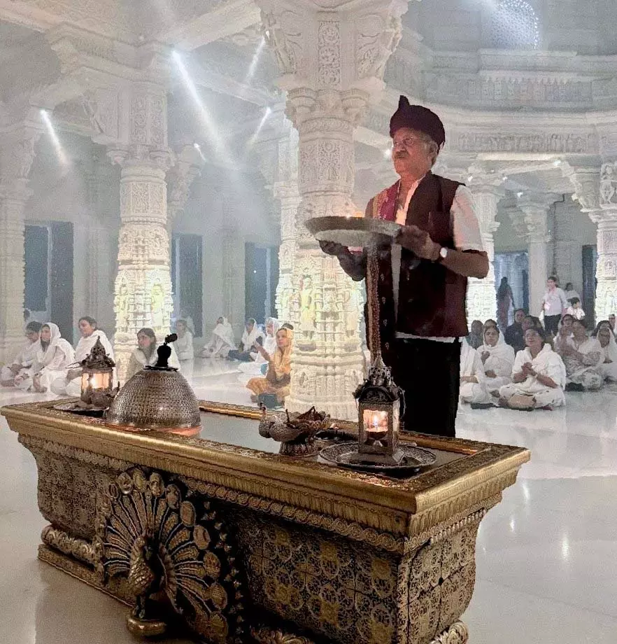 आध्यात्मिक ऊर्जा से ओतप्रोत श्रीमद् राजचंद्र मिशन धरमपुर का अवलोकन: बृजमोहन अग्रवाल आध्यात्मिक ऊर्जा से ओतप्रोत श्रीमद् राजचंद्र मिशन धरमपुर का अवलोकन: बृजमोहन अग्रवाल