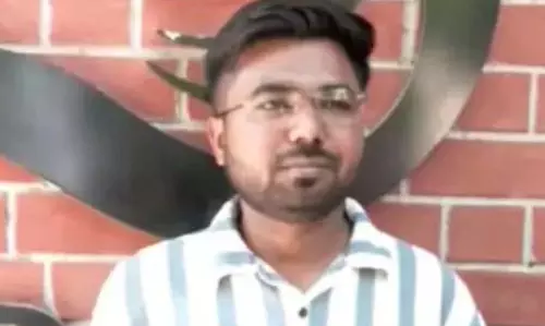 चपरासी के बेटे ने UPSC में हासिल की सफलता, संघर्ष की कहानी पढ़िए