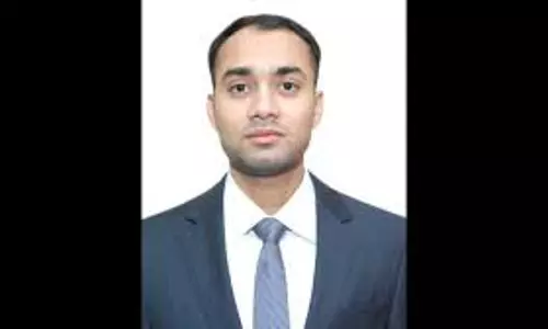 Prayagraj: रानी रेवती देवी इंटर कॉलेज के पूर्व छात्र आलोक को UPSC में 207वीं रैंक