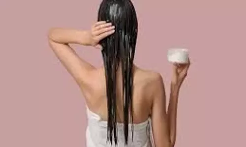 Hair Care: किचन की चीजों से पाएं खूबसूरती का खजाना…स्वस्थ और चमकदार बाल Hair Care: किचन की चीजों से पाएं खूबसूरती का खजाना…स्वस्थ और चमकदार बाल