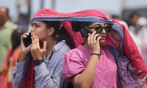 10 स्थानों पर भीषण गर्मी: वेल्लोर में 104.18 डिग्री तापमान 10 स्थानों पर भीषण गर्मी: वेल्लोर में 104.18 डिग्री तापमान