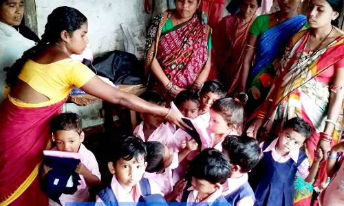 इंदौर: आंगनवाड़ियों को FSSAI शुल्क से छूट इंदौर: आंगनवाड़ियों को FSSAI शुल्क से छूट