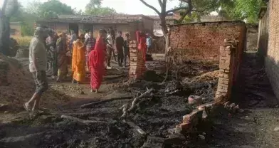 Ballia: मासूम बच्ची की जलने से मौत, चार परिवारों की खुशियां खत्म