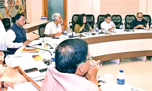 CM Majhi की अध्यक्षता में भुवनेश्वर के लोक सेवा भवन में कैबिनेट की बैठक हुई