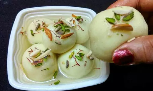 Rasgulla बनाने की आसान विधि, बस कुछ मिनटों में तैयार Rasgulla बनाने की आसान विधि, बस कुछ मिनटों में तैयार