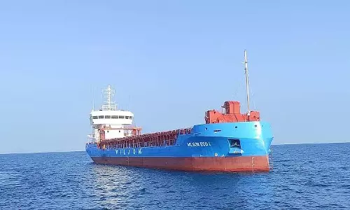 उडुपी शिपयार्ड ने नॉर्वेजियन कंपनी को छह 3800 TDW ड्राई कार्गो जहाजों में से पहला जहाज दिया उडुपी शिपयार्ड ने नॉर्वेजियन कंपनी को छह 3800 TDW ड्राई कार्गो जहाजों में से पहला जहाज दिया