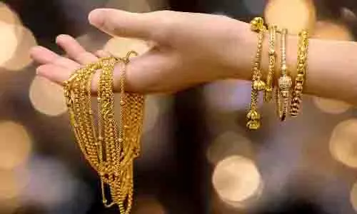 Chennai में सोने का भाव देखें